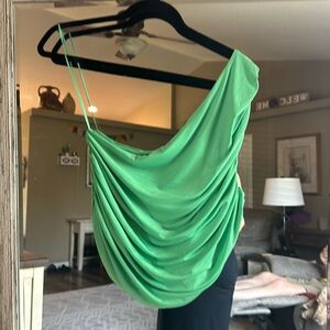 Express one shoulder top size XL in a Beautiful Green.